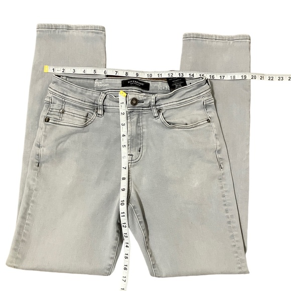 Liverpool Light Gray Jeans - Picture 5 of 8